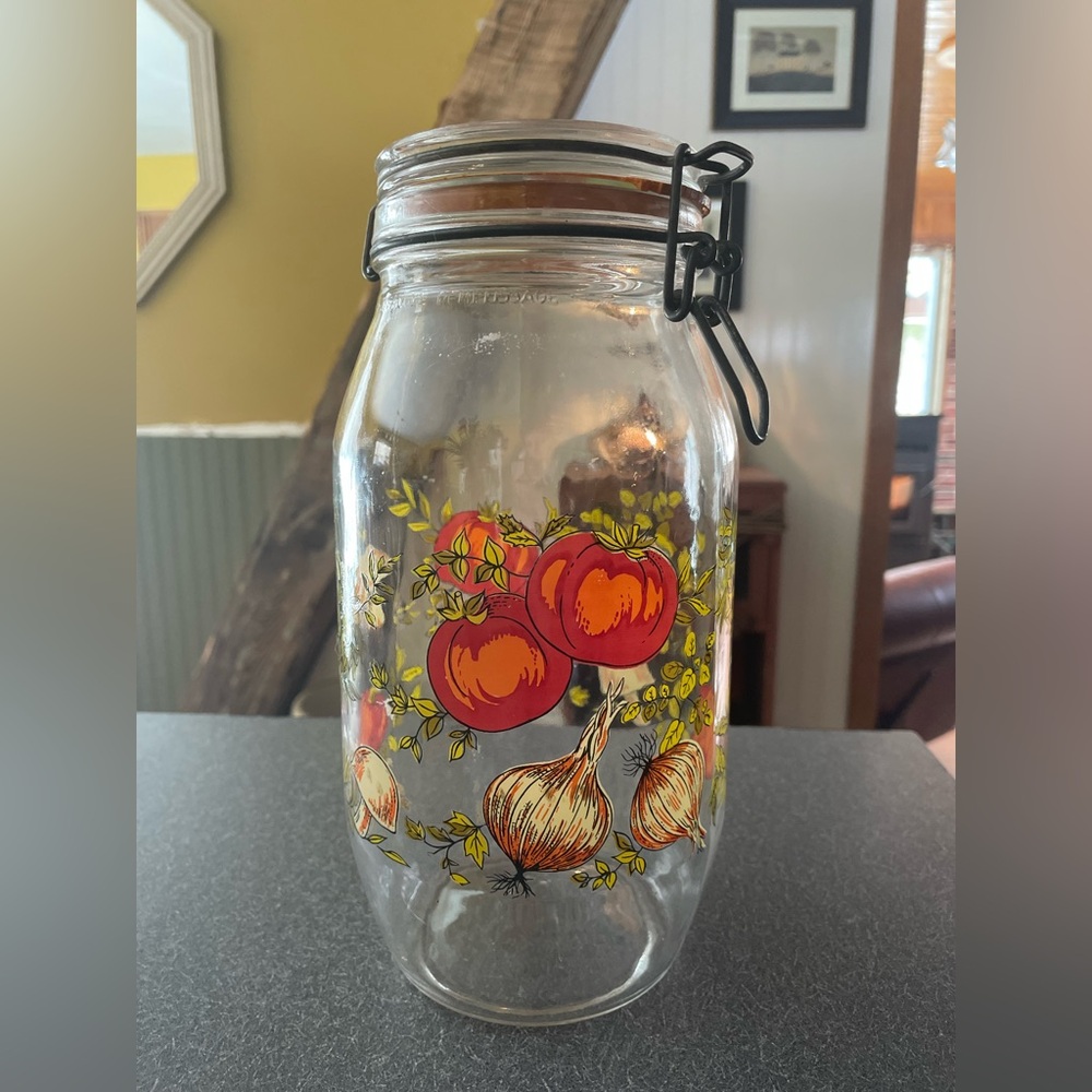 Glass Jar with Tomato and Onion Design